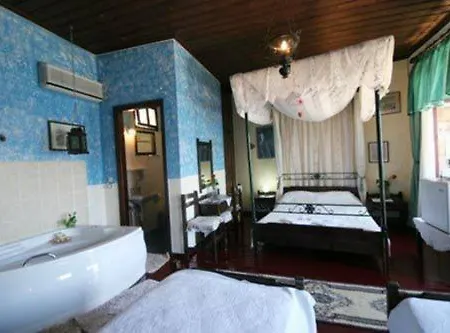 Ifigenia By Captain Michalis 3* Chania (Crete)