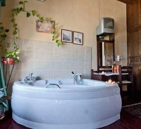 Ifigenia By Captain Michalis Guest house 4*