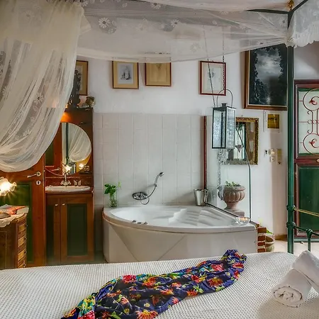 Ifigenia By Captain Michalis ゲストハウス