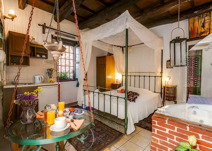 Ifigenia By Captain Michalis Pensjonat Chania (Crete)