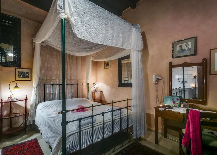 Ifigenia By Captain Michalis בית הארחה